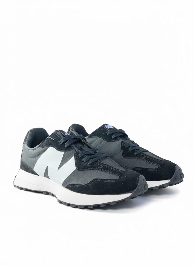 New Balance black